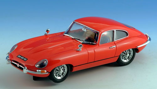Ninco Jaguar E-type red